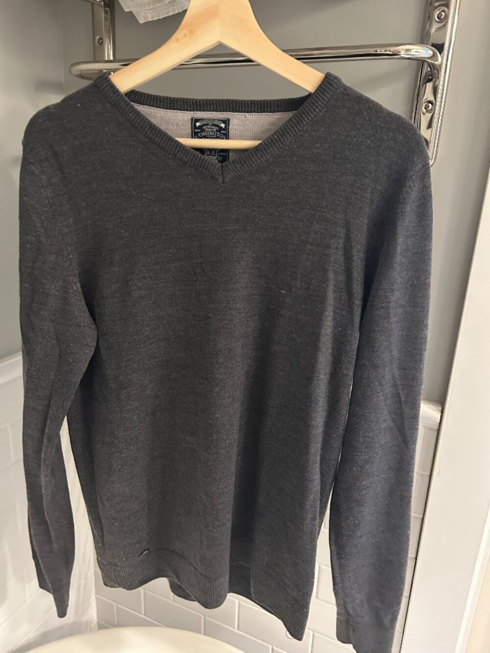 Charcoal Pullover Sweater (M)